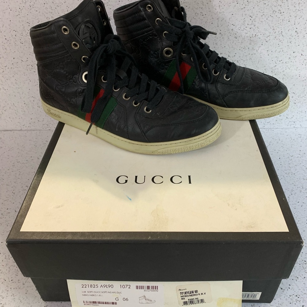 Men’s Gucci high top sneakers, size 6 made in Italy